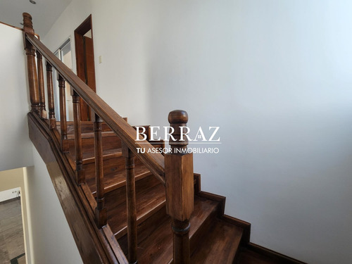 Casa Venta 4 Dormitorios Barrio San Eduardo Lote De 451 M2 Pilar Del Este