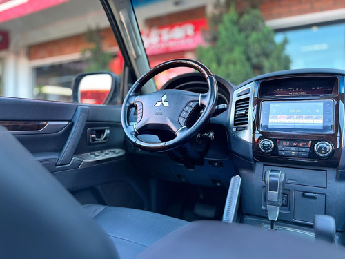 Mitsubishi Pajero HPE Full 3.2 4x4 T.I.Dies. 5p Aut