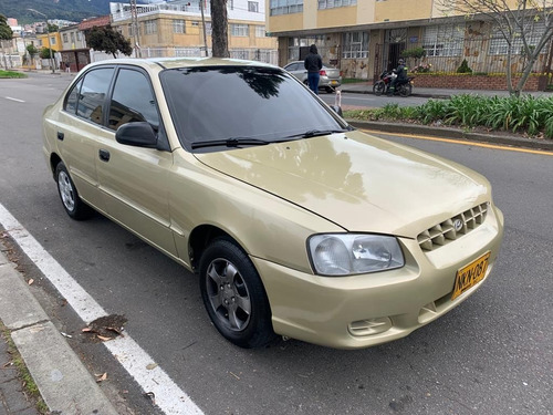 Imagen 3 de 18 de Hyundai Accent 1.5 Gls