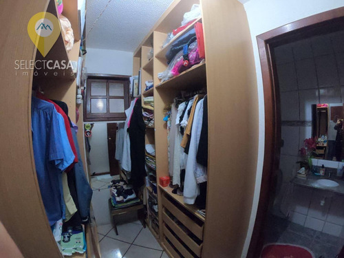 Imagem 4 de 13 de Casa Em Área Comercial Com 2 Pontos Comerciais - Ca0216