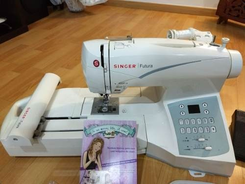 Máquina de coser Singer Futura CE-350 portable