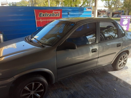 Chevrolet Corsa Classic Sedan 1.4