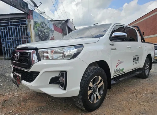 Toyota Hilux Diesel 4x4 Mt 2.4 2019