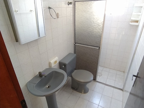 Imagem 20 de 27 de Apartamento 1 Dormitório, Garagem, Em Prédio Com Elevador, Piscina, Salão De Festas, Salão De Jogos E Sauna, Na Tupi Em Praia Grande - Sp. - Ap00412 - 70257463