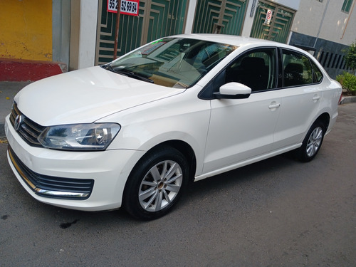 Volkswagen Vento 1.6 Confortline Mt