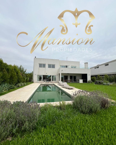 Venta Casa 5 Amb A La Laguna San Benito Villanueva Tigre