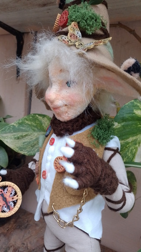 Duende Artesanal 40 Cms De Fieltro Agujado Articulado Beige