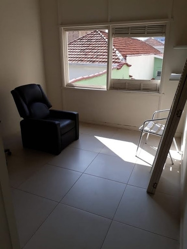 Casa Térrea Para Venda, 3 Dormitório(s), 180.0m² - 1641