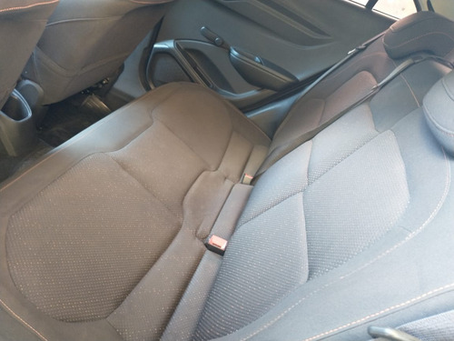 Imagem 6 de 10 de Chevrolet Onix 2014 Lt 1.4 Gnv
