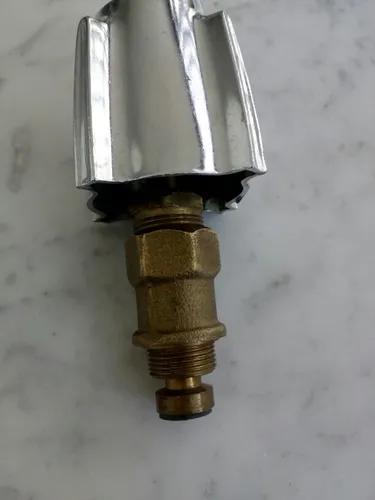 Vastago De Ducha Con Manilla (Usado)