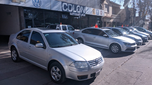 Imagen 19 de 25 de Volkswagen Bora 2008 2.0 Nafta