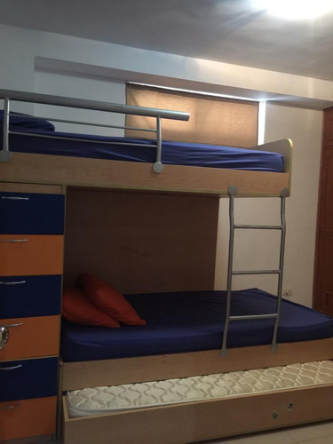 Imagen 14 de 18 de Alquiler Fijo. Bello Apartamento. Balcón. Costa Azul.