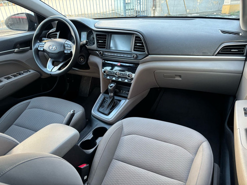 Hyundai Elantra Sel 2020