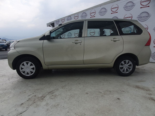 Imagen 16 de 25 de Toyota Avanza 5 Pts Le Ta A/ac Ba R-14