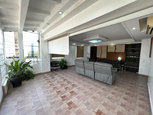 Imagen 7 de 14 de Apartamento En Venta En Naguanagua