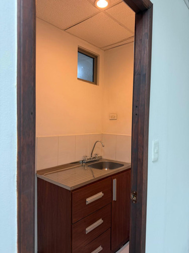 Oficina En Arriendo/venta En Fontibón. Cod A1614474
