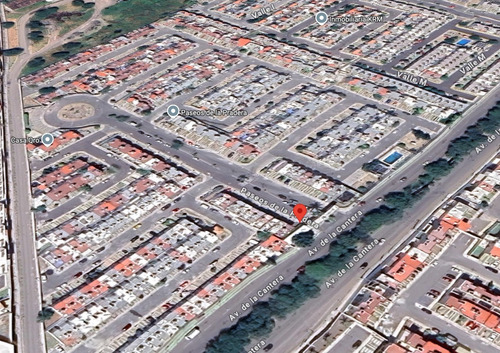 Casa En Venta, Recuperación Bancaria, Col. Lomas De Satelite, Santiago De Queretaro , Queretaro. Laab2