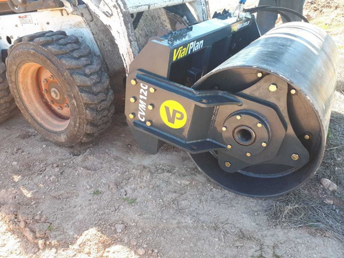 Implemento Compactador Para Minicargadora Vialplan, Bobcat