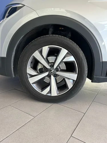 Volkswagen Taigun 1.0 Tsi Comfortline At