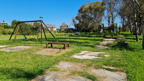 Alquiler Casa Para 4 Personas Con Estufa A Leña A Una Cuadra De La Playa