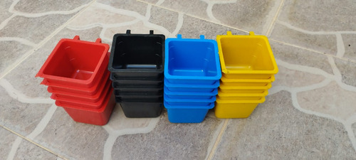 Materos Plasticos Pequeños O Semilleros Colgante X Docena
