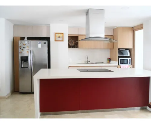 Apartamento Duplex Ubicado En Los Balsos - Poblado
