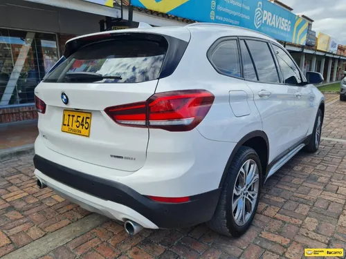 BMW X1 Sdrive20i 2.0cc AT AA 4X2