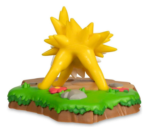Pokémon Center - An Afternoon With Eevee & Friends - Jolteon