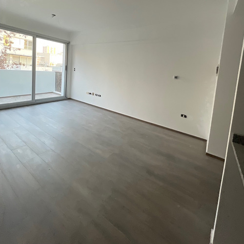 Departamento Con Balcon A Estrenar - Apto Profesional