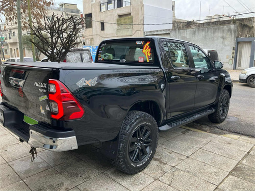Toyota Hilux Pick-up 2.8 Cd Srv 204cv 4x4