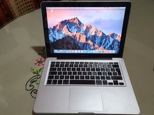 Macbook Pro 2010 Gris (Usado)