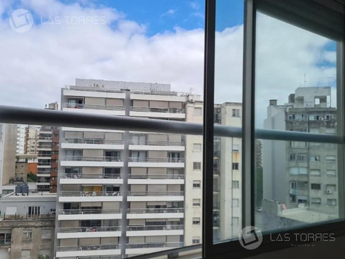 Apartamento - Pocitos A 200 Mts De Rambla, Imperdible