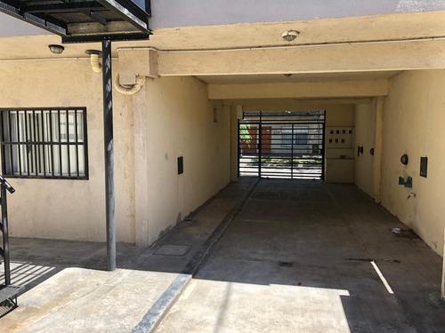 Imagen 2 de 10 de Ph En Venta En Quilmes