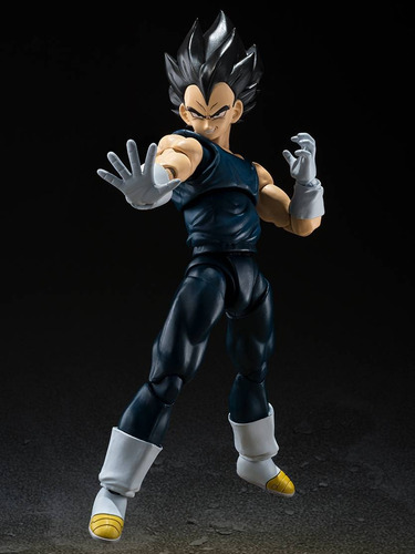 Bandai S.h. Figuarts Dragon Ball Super Vegeta Super Hero
