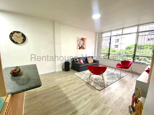 Apartamento Piso Medio 48m², 1h, 1b, 0p, Mls #25-23189 En Venta En Los Palos Grandes, Oportunidad De Invertir, Está Zona Por Su Potencial De Alquiler A Largo Plazo O A Través De Air&bnb / Isabel Gómez
