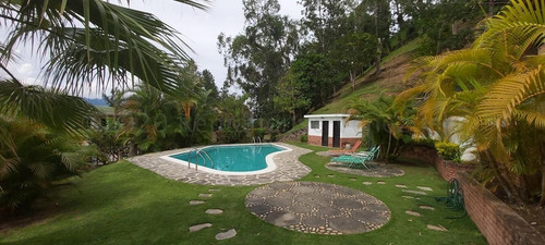 Imagen 22 de 22 de Ana Cárdenas Vende Casa En Los Naranjos Del Cafetal Mls #22-6932