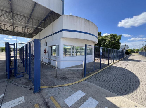 Nave Industrial En Alquiler De 4.681 M2 Cubiertos - Garin