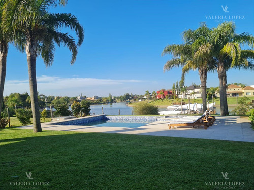 Casa En Venta En Santa Catalina, Villanueva, Tigre