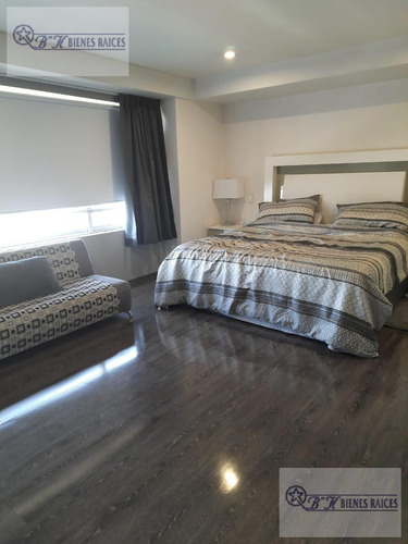 Departamento En Venta, Interlomas, Muy Iluminado Con Las Mejores Amenidades Y Excelente Vista