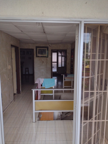 Casa En Venta Para Remodelar En El Barrio Limonar
