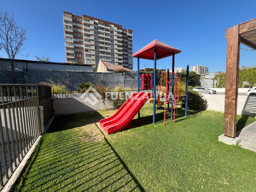 Duplex En Venta De 2 Dorm. En Ñuñoa