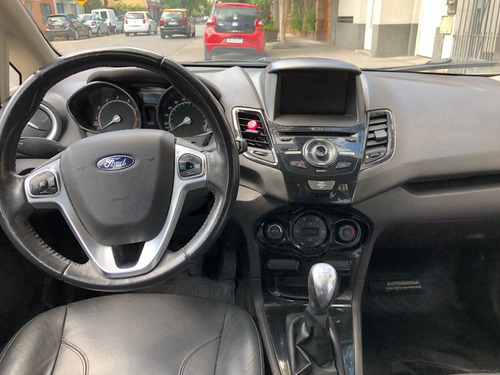 Imagen 8 de 13 de Ford Fiesta Kinetic Titanium Sedan