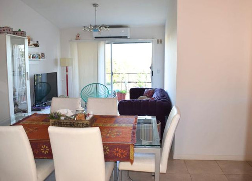 Departamento En Calle Diagonal Brown Al 1500, Adrogue!
