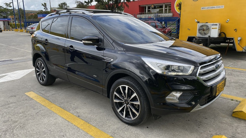 Imagen 2 de 15 de Ford Escape