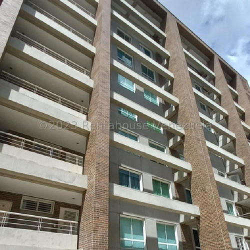 Se Vende Apartamento En El Escampadero Mls #24-6867