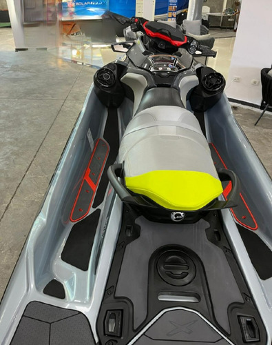 Jet Ski Seadoo Rxt X Rs 325, 2024 - Ñ Yamaha