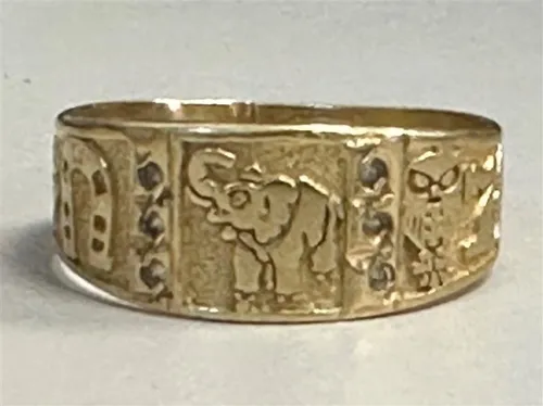 Ver anillos de 2025 oro