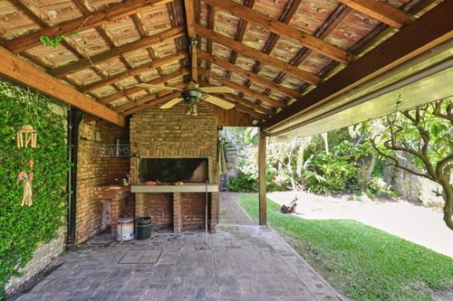 Imagen 3 de 14 de Casa - Florida Mitre/este