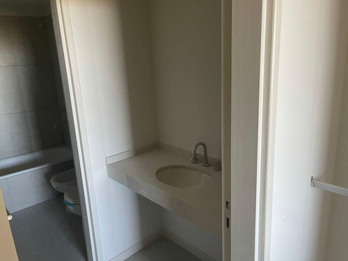 Departamento En Venta 56m² · 2 Ambientes · Cochera Fisherton, Rosario