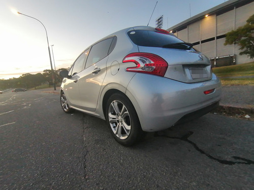 Peugeot 208 1.2 Active 5p